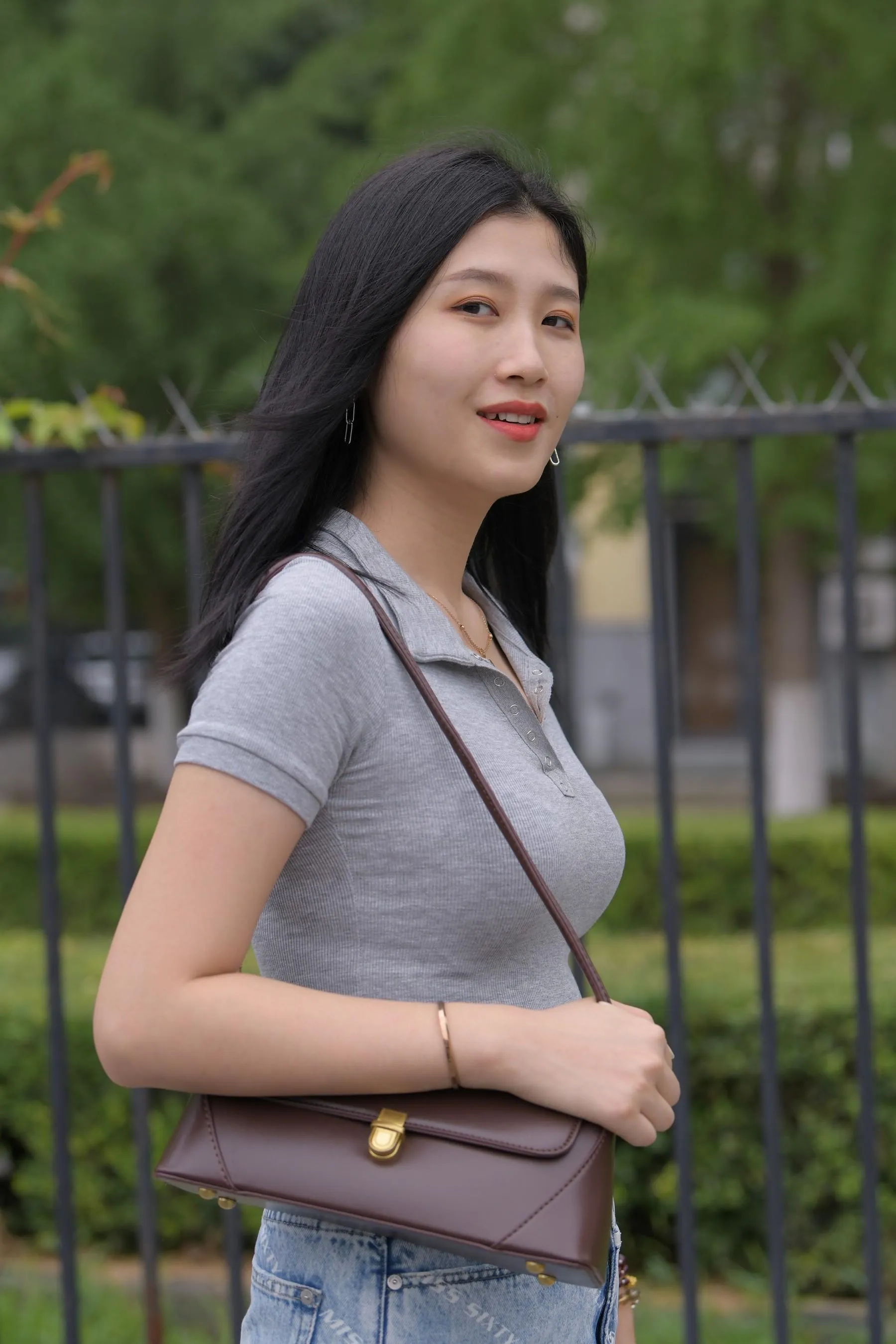 魔镜街拍 NO.169 一只麋鹿摄影-牛仔短裙美女 [235P]插图8